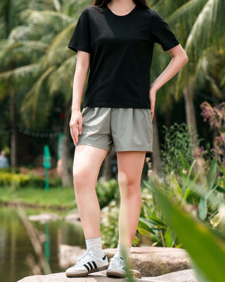 Quần Short Nữ Xếp Ly Co Giãn