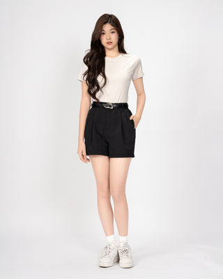 Quần Short Nữ Xếp Ly Co Giãn