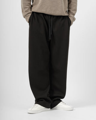 Quần Nỉ Nam Dáng Rộng