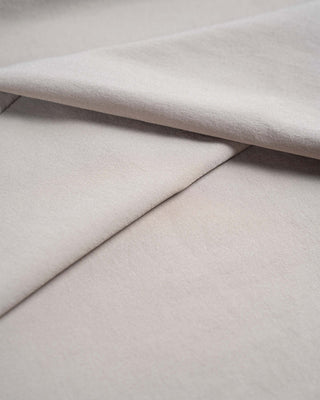 Vải Polyester trong Athleisure: Vì sao là chất liệu cốt lõi của trang phục linh hoạt